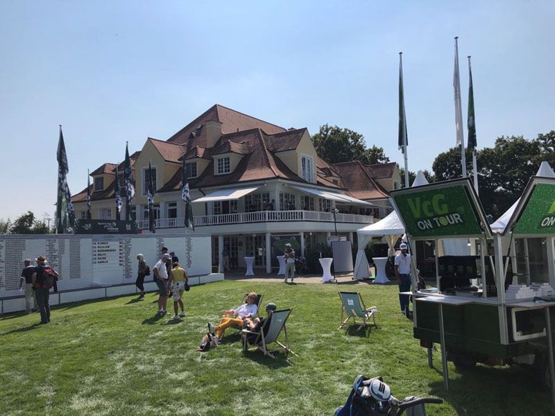 Relaxen am Clubhaus Relaxen am Clubhaus