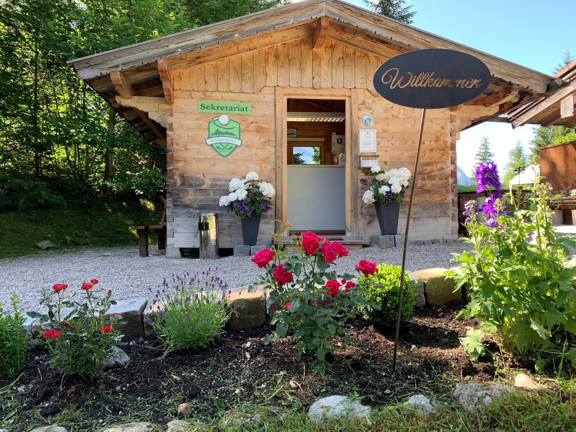 Klein aber fein: das Clubsekratariat Klein aber fein: das Clubsekratariat