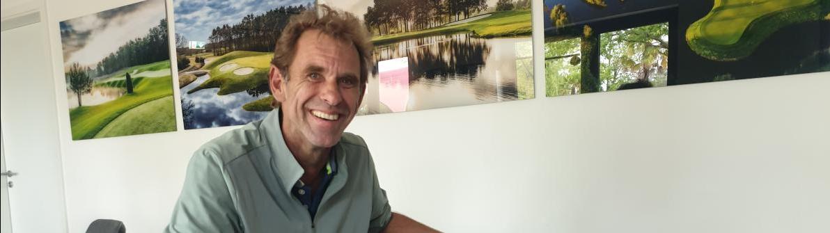 Sitzt selten: der unermüdliche Golfplatzdesigner Michael Blesch Sitzt selten: der unermüdliche Golfplatzdesigner Michael Blesch