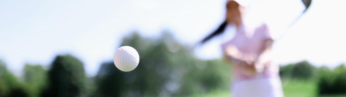 Immer mehr Frauen entdecken den Golfsport für sich Immer mehr Frauen entdecken den Golfsport für sich
